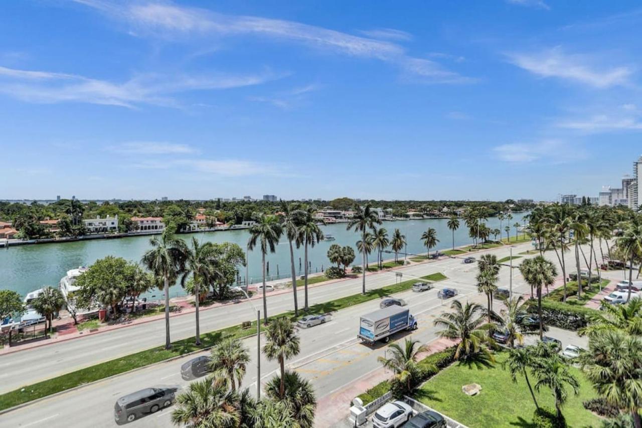 Huge 2bd Miami With Service -720 *